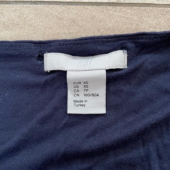 Ruched Fitted Top - Picture 2 of 3